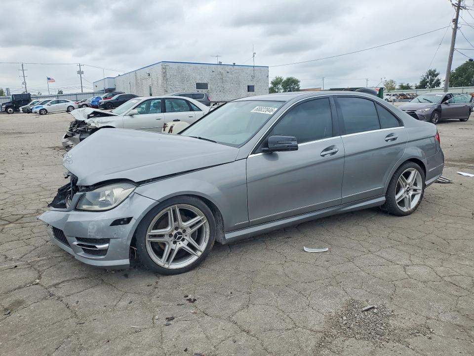 68822846 :رقم المزاد ، WDDGF8BB1CR228010 vin ، 2012 Mercedes-benz C مزاد بيع