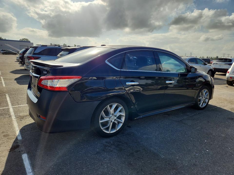 2014 Nissan Sentra მანქანა იყიდება აუქციონზე, vin: 3N1AB7AP7EY220240, აუქციონის ნომერი: 69338616