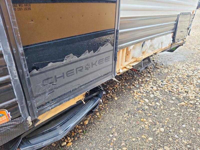 Продажа на аукционе авто 2026 Forest River Cherokee 2, vin: 4X4TCKE25TX168202, номер лота: 69416756