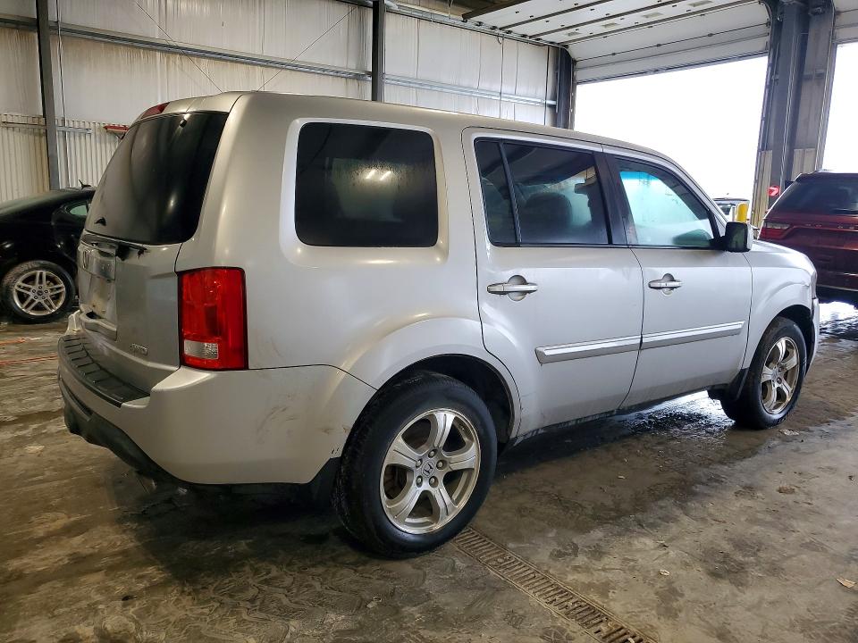 2015 Honda Pilot მანქანა იყიდება აუქციონზე, vin: 5FNYF4H61FB032340, აუქციონის ნომერი: 71090986