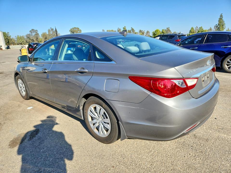 69135996 :رقم المزاد ، 5NPEB4AC4DH604515 vin ، 2013 Hyundai Sonata مزاد بيع