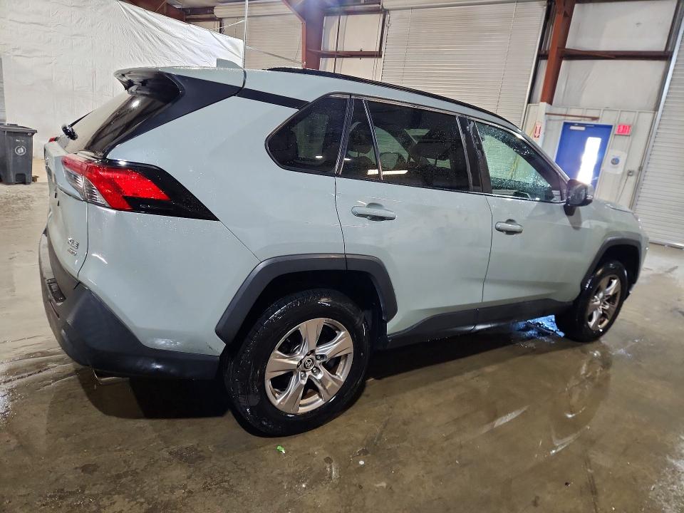 Aukcja sprzedaży 2022 Toyota Rav4, vin: 2T3P1RFV2NW271387, numer aukcji: 68714536