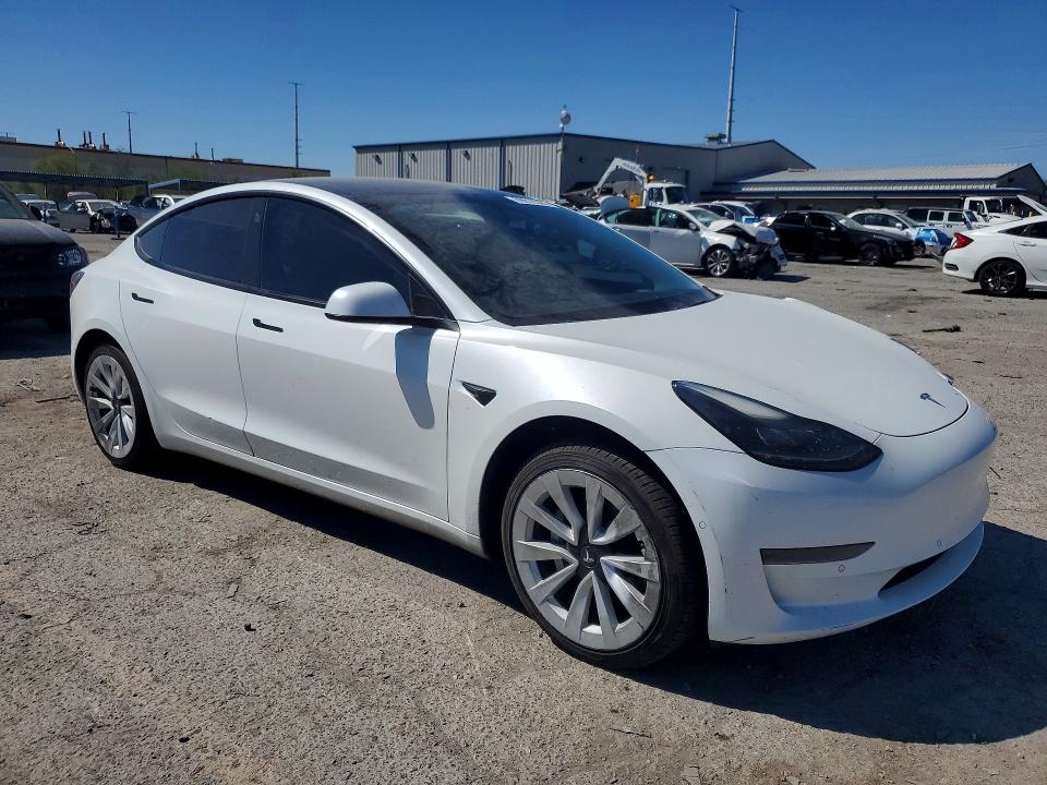 2021 Tesla Model 3 მანქანა იყიდება აუქციონზე, vin: 5YJ3E1EA4MF978725, აუქციონის ნომერი: 69918326