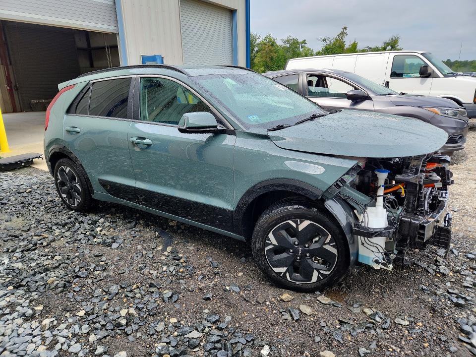 Продаж на аукціоні авто 2024 Kia Niro, vin: KNDCR3L19R5121957, номер лоту: 67696246