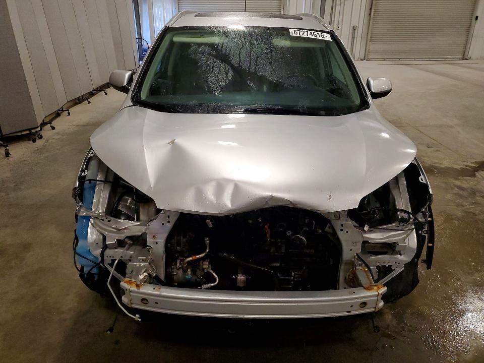 67274616 :رقم المزاد ، 2HKRM4H79EH701117 vin ، 2014 Honda Cr-v مزاد بيع
