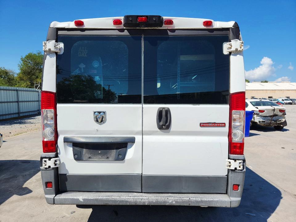 70041096 :رقم المزاد ، 3C6TRVNG6EE112524 vin ، 2014 Ram Promaster 1500 مزاد بيع