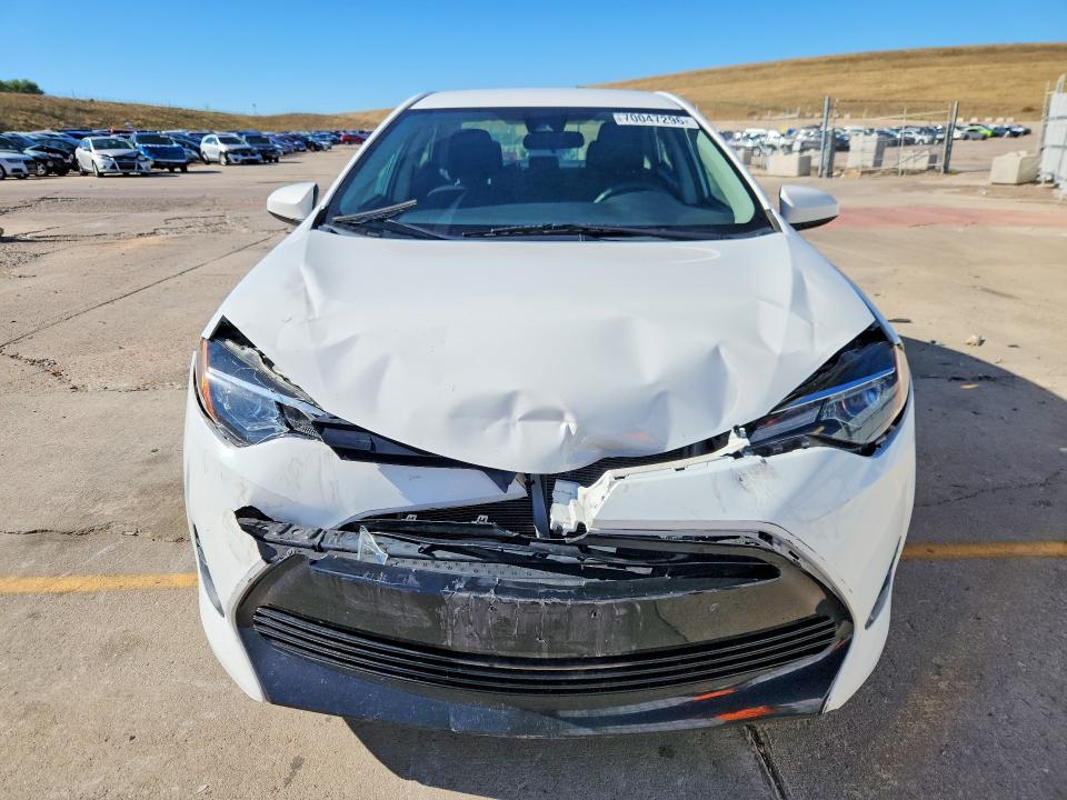 70047296 :رقم المزاد ، 5YFBURHE2KP896649 vin ، 2019 Toyota Corolla مزاد بيع