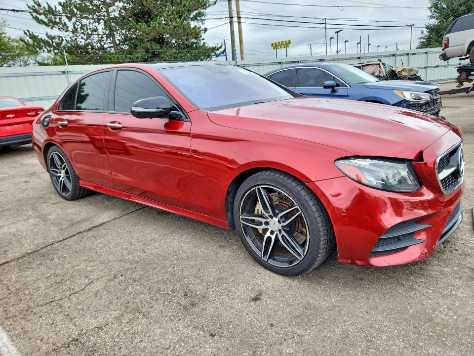 2019 Mercedes-benz E მანქანა იყიდება აუქციონზე, vin: WDDZF6BB8KA630892, აუქციონის ნომერი: 70504476