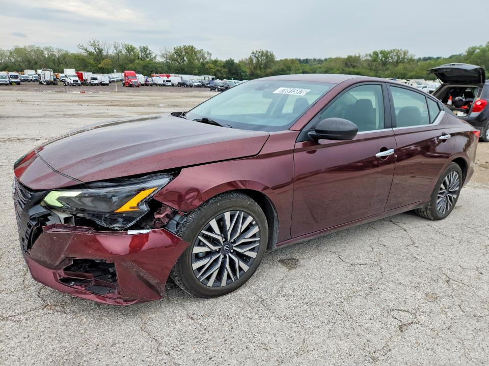 Auction sale of the 2025 Nissan Altima, vin: 1N4BL4DV9SN324346, lot number: 70915876