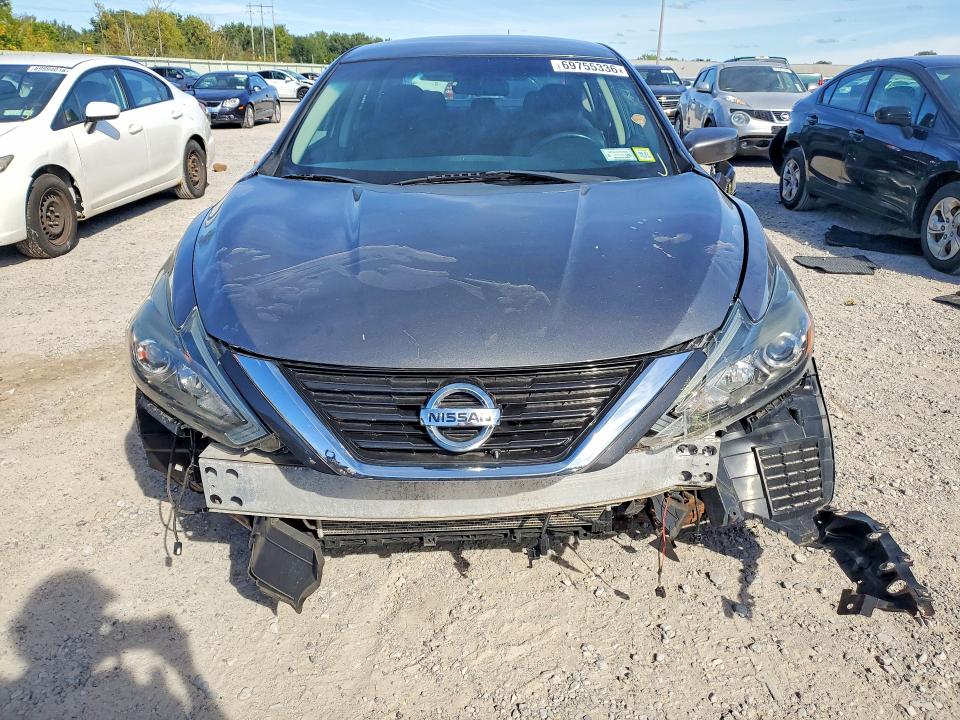 2017 Nissan Altima მანქანა იყიდება აუქციონზე, vin: 1N4AL3AP3HC282482, აუქციონის ნომერი: 69755336