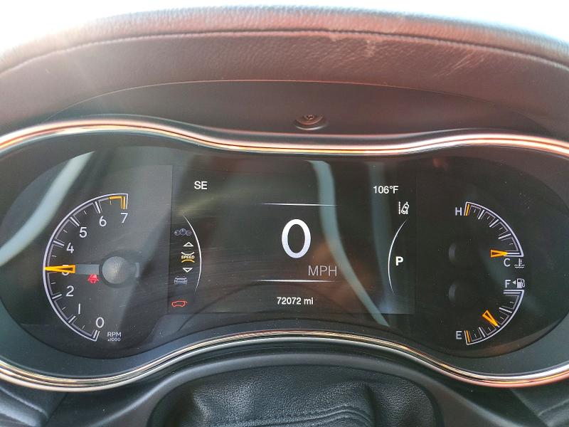 67988806 :رقم المزاد ، 1C4RJECG7JC327277 vin ، 2018 Jeep Grand Cherokee مزاد بيع