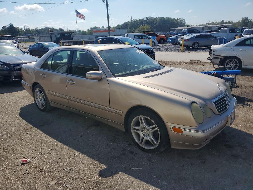 2002 Mercedes-benz E მანქანა იყიდება აუქციონზე, vin: WDBJF65J72B500492, აუქციონის ნომერი: 69143666