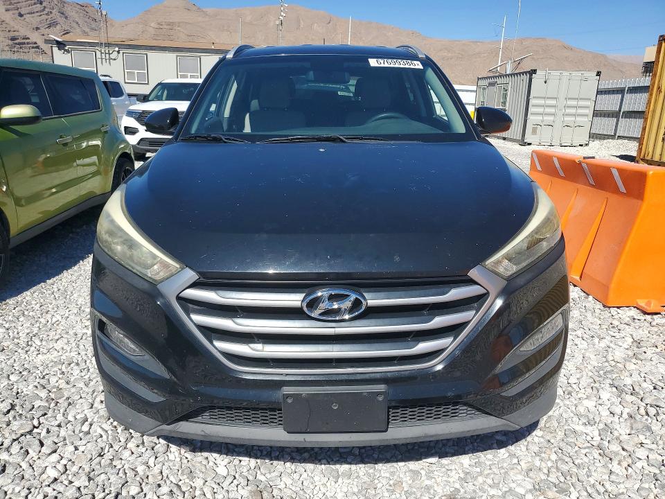 Продажа на аукционе авто 2017 Hyundai Tucson, vin: KM8J33A41HU565372, номер лота: 67699386