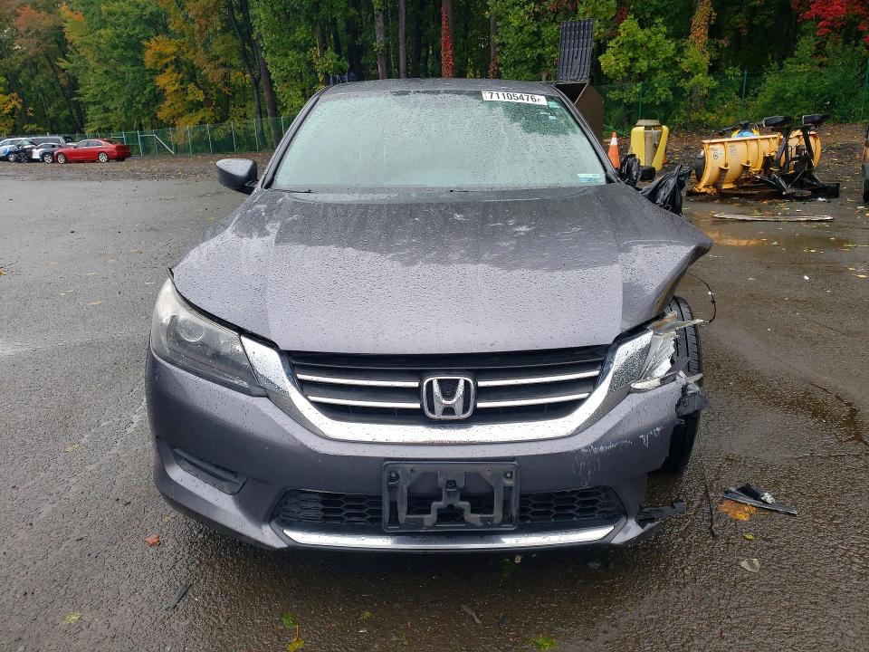 2015 Honda Accord მანქანა იყიდება აუქციონზე, vin: 1HGCR2F37FA260495, აუქციონის ნომერი: 71105476