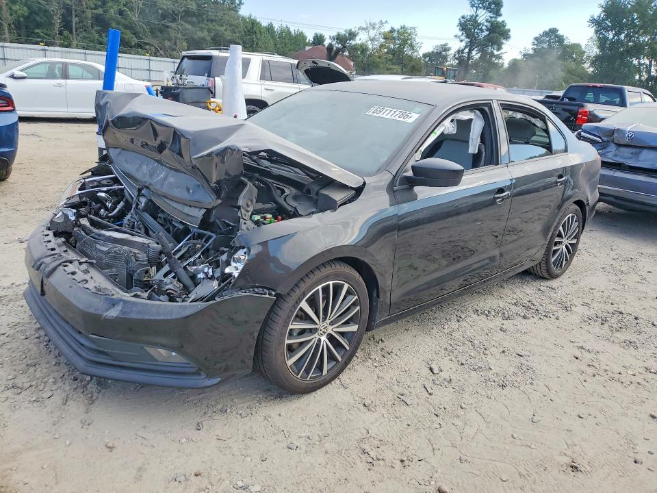69111786 :رقم المزاد ، 3VWD17AJ7GM254923 vin ، 2016 Volkswagen Jetta مزاد بيع