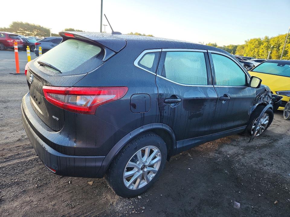 68326446 :رقم المزاد ، JN1BJ1AW9MW427925 vin ، 2021 Nissan Rogue Sport مزاد بيع