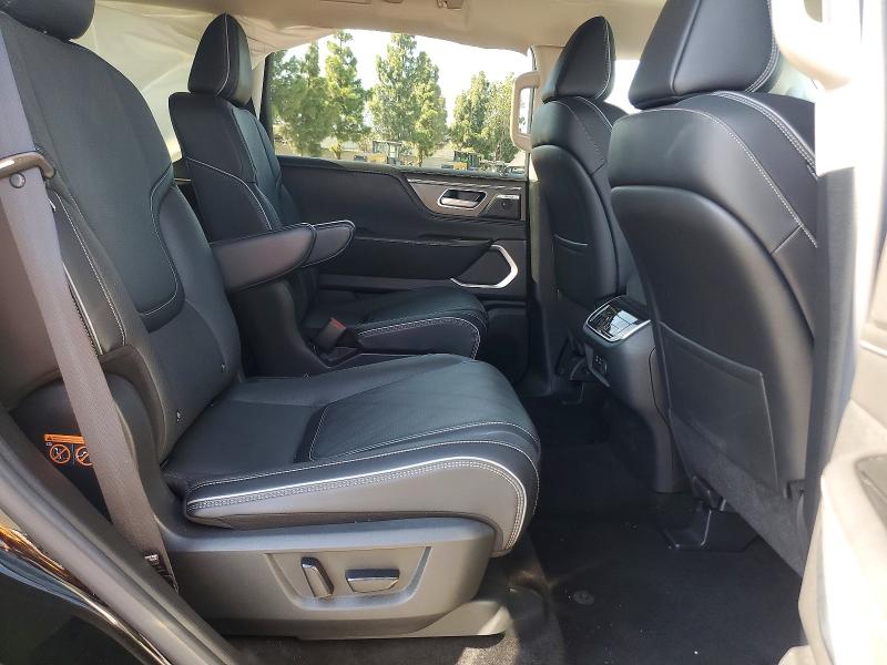 Продаж на аукціоні авто 2025 Infiniti Qx80, vin: JN8AZ3BB9S9404041, номер лоту: 70027646