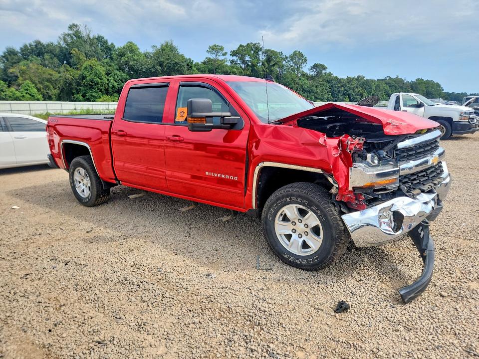 Продажа на аукционе авто 2018 Chevrolet Silverado, vin: 3GCUKREC4JG183872, номер лота: 67505026