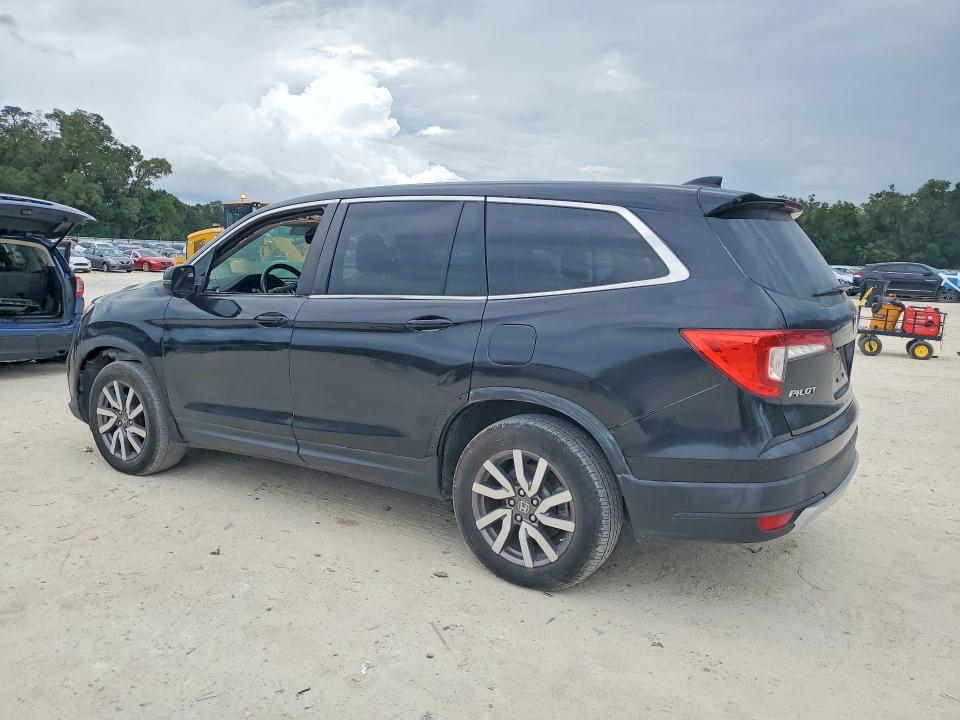 Auction sale of the 2021 Honda Pilot, vin: 5FNYF5H50MB015071        , lot number: 69222836