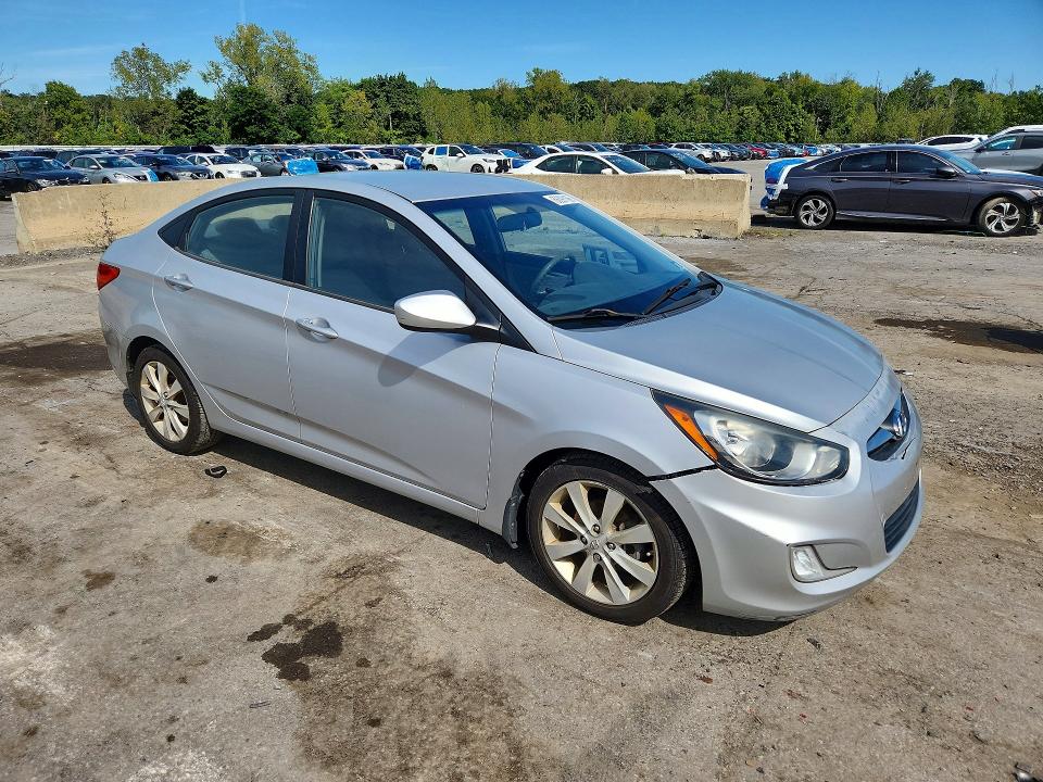 2012 Hyundai Accent მანქანა იყიდება აუქციონზე, vin: KMHCU4AE7CU227763, აუქციონის ნომერი: 68097196