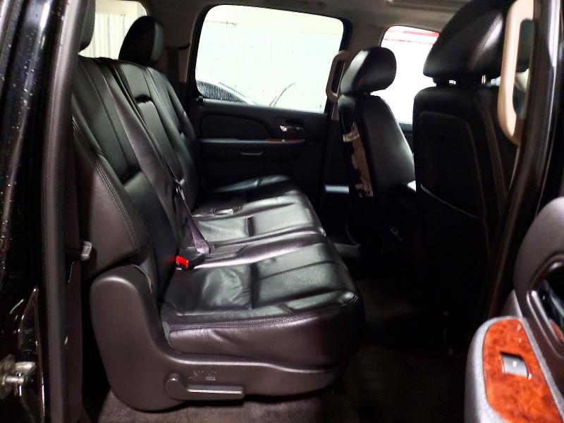68617606 :رقم المزاد ، 1GNSKJE77CR167719 vin ، 2012 Chevrolet Suburban مزاد بيع