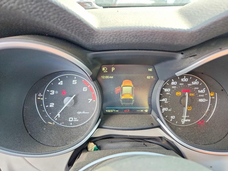 68845266 :رقم المزاد ، ZASPAJAN0K7C58032 vin ، 2019 Alfa Romeo Stelvio مزاد بيع