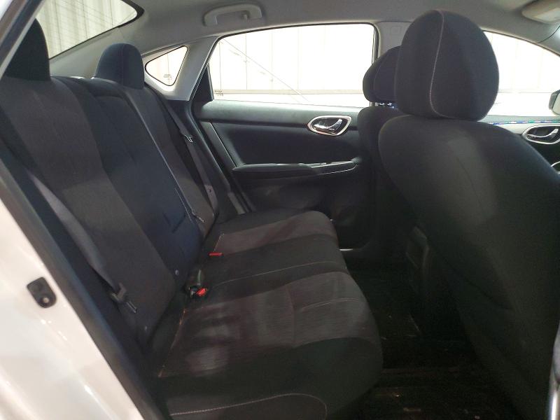 Продаж на аукціоні авто 2014 Nissan Sentra, vin: 3N1AB7AP0EY261048, номер лоту: 70241436