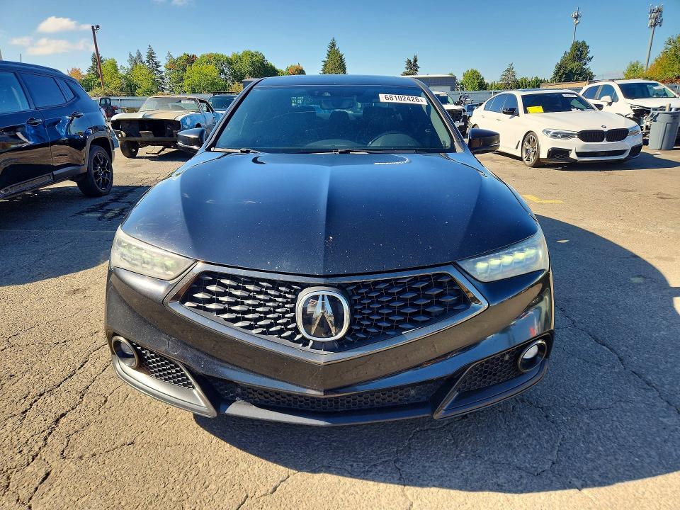 68102426 :رقم المزاد ، 19UUB3F61JA000644 vin ، 2018 Acura Tlx مزاد بيع
