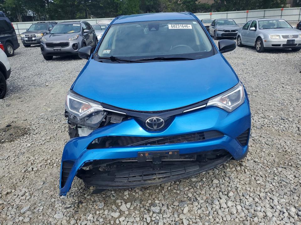 68231646 :رقم المزاد ، JTMBFREV9JJ728833 vin ، 2018 Toyota Rav4 مزاد بيع