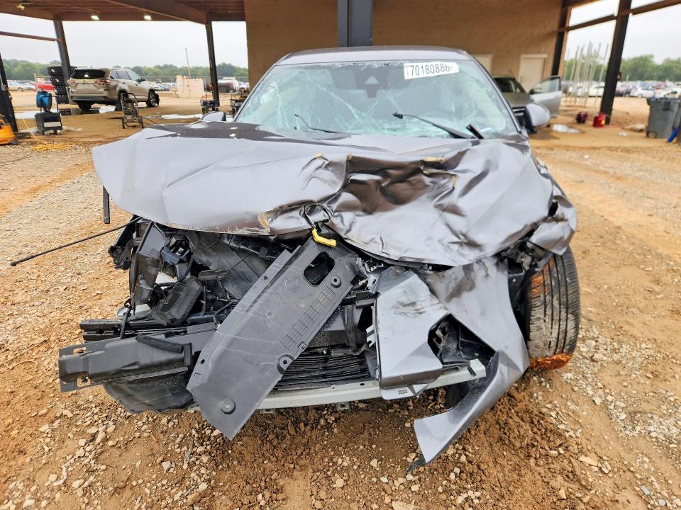 70180886 :رقم المزاد ، 3N1AB8CV5PY304156 vin ، 2023 Nissan Sentra مزاد بيع
