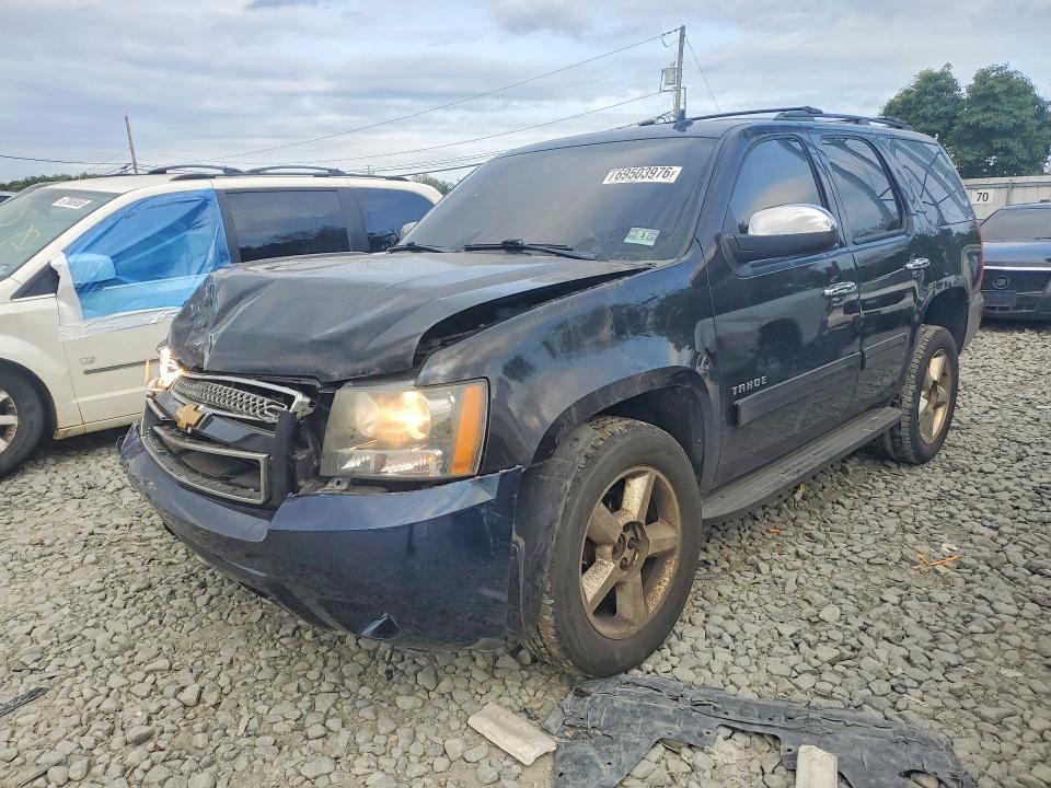 69503976 :رقم المزاد ، 1GNSKAE00BR368380 vin ، 2011 Chevrolet Tahoe مزاد بيع