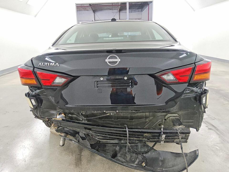 68414496 :رقم المزاد ، 1N4BL4DV6SN361757 vin ، 2025 Nissan Altima مزاد بيع