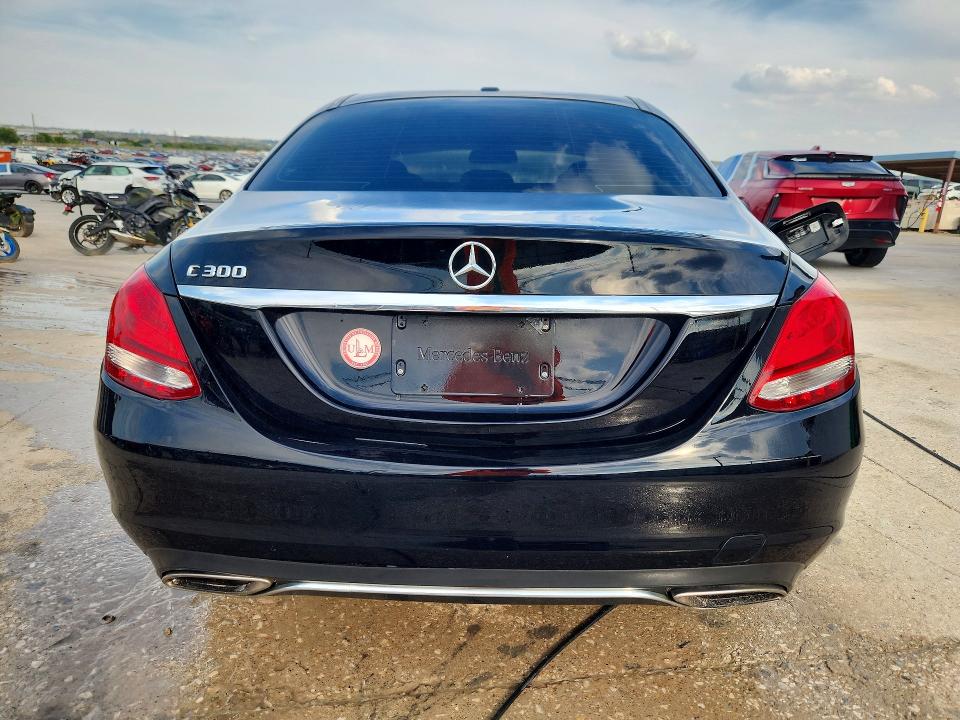 69037576 :رقم المزاد ، 55SWF4JB2JU249482 vin ، 2018 Mercedes-benz C مزاد بيع