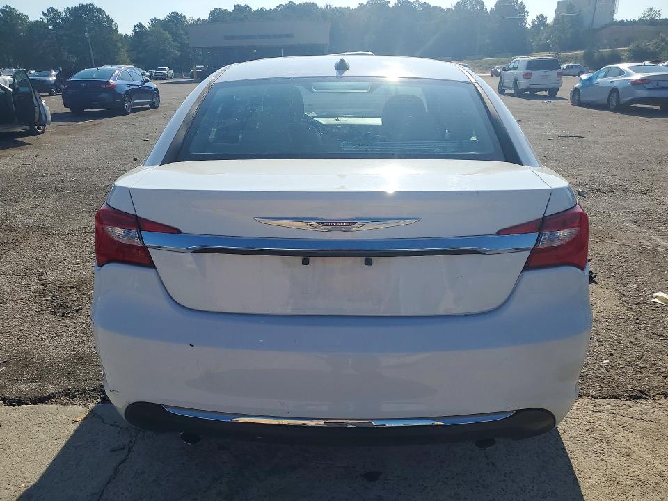 Продажа на аукционе авто 2013 Chrysler 200, vin: 1C3CCBCG7DN676578, номер лота: 67296106