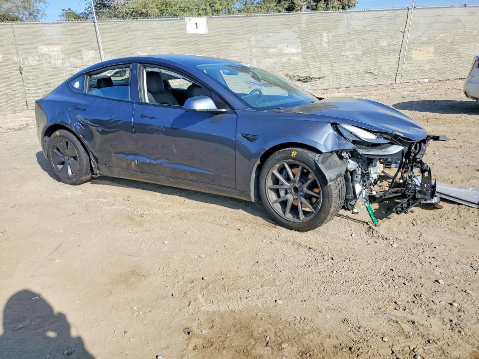 2021 Tesla Model 3 მანქანა იყიდება აუქციონზე, vin: 5YJ3E1EA1MF940076, აუქციონის ნომერი: 69437336