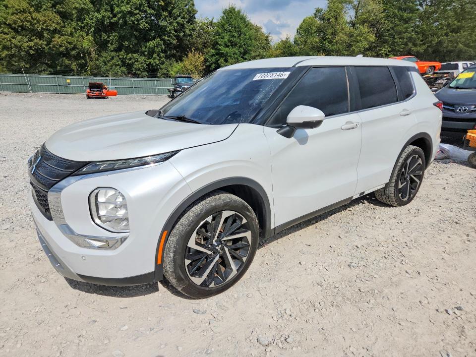 Продажа на аукционе авто 2022 Mitsubishi Outlander, vin: JA4J3UA85NZ010849, номер лота: 70028146