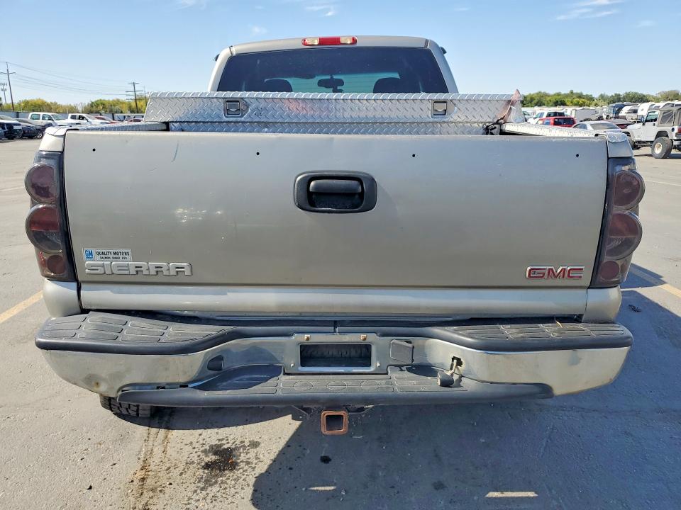 69093646 :رقم المزاد ، 1GTEK19T43E265157 vin ، 2003 Gmc New Sierra مزاد بيع