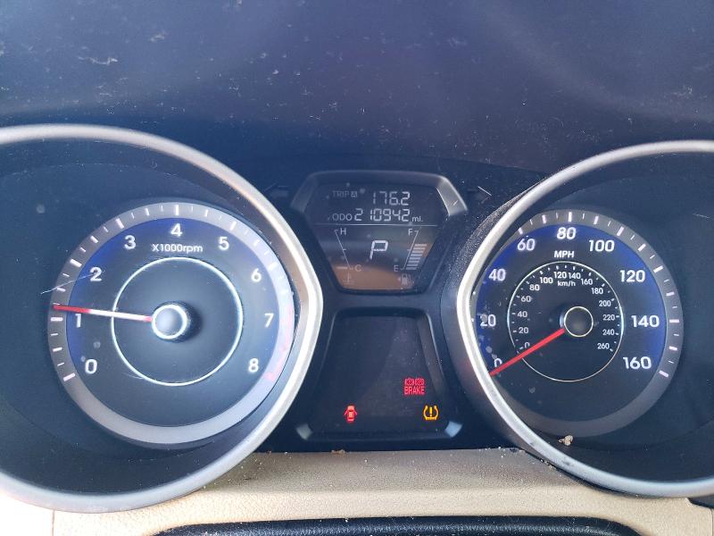 Продаж на аукціоні авто 2012 Hyundai Elantra, vin: KMHDH4AE3CU498652, номер лоту: 68857986