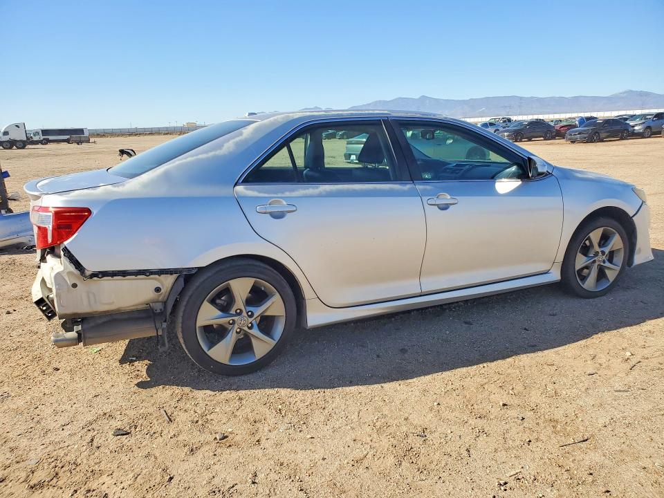 68253316 :رقم المزاد ، 4T1BK1FK8CU007000 vin ، 2012 Toyota Camry مزاد بيع