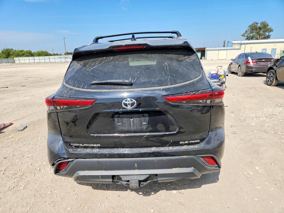 Aukcja sprzedaży 2022 Toyota Highlander, vin: 5TDGZRBH3NS244242, numer aukcji: 68450016