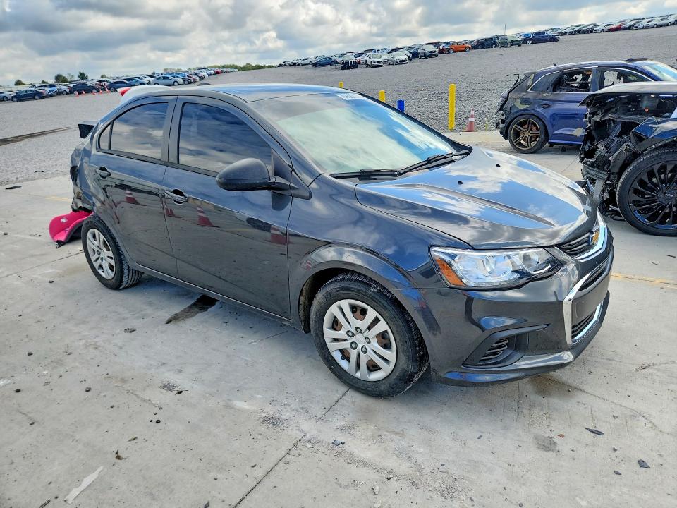 69397006 :رقم المزاد ، 1G1JB5SB5L4137368 vin ، 2020 Chevrolet Sonic مزاد بيع