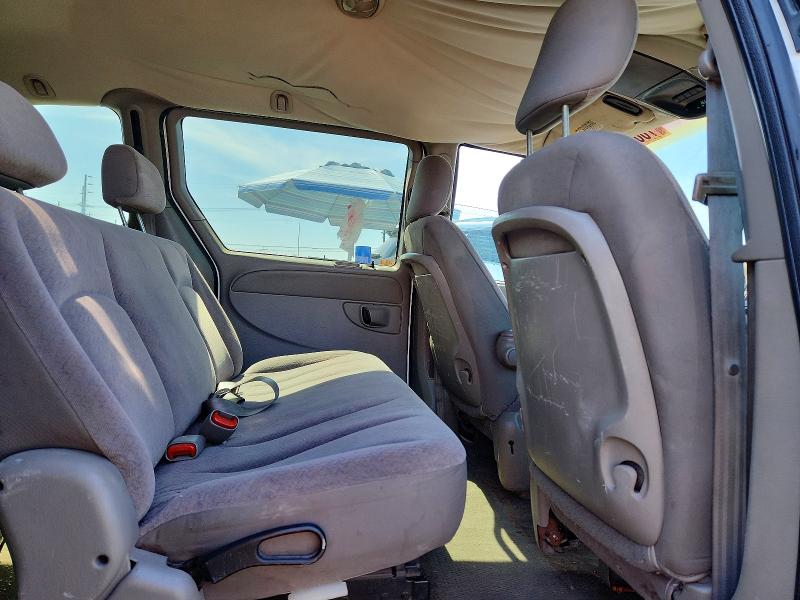 70672596 :رقم المزاد ، 1B4GP45312B552857 vin ، 2002 Dodge Caravan مزاد بيع