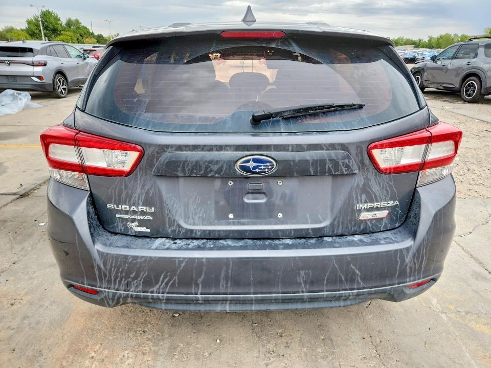 68657696 :رقم المزاد ، 4S3GTAM61J3736892 vin ، 2018 Subaru Impreza مزاد بيع
