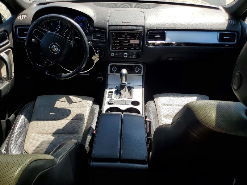 68939756 :رقم المزاد ، WVGRF7BP3HD003628 vin ، 2017 Volkswagen Touareg مزاد بيع