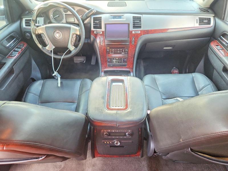 Продажа на аукционе авто 2013 Cadillac Escalade, vin: 1GYS4HEF6DR270905, номер лота: 69606086