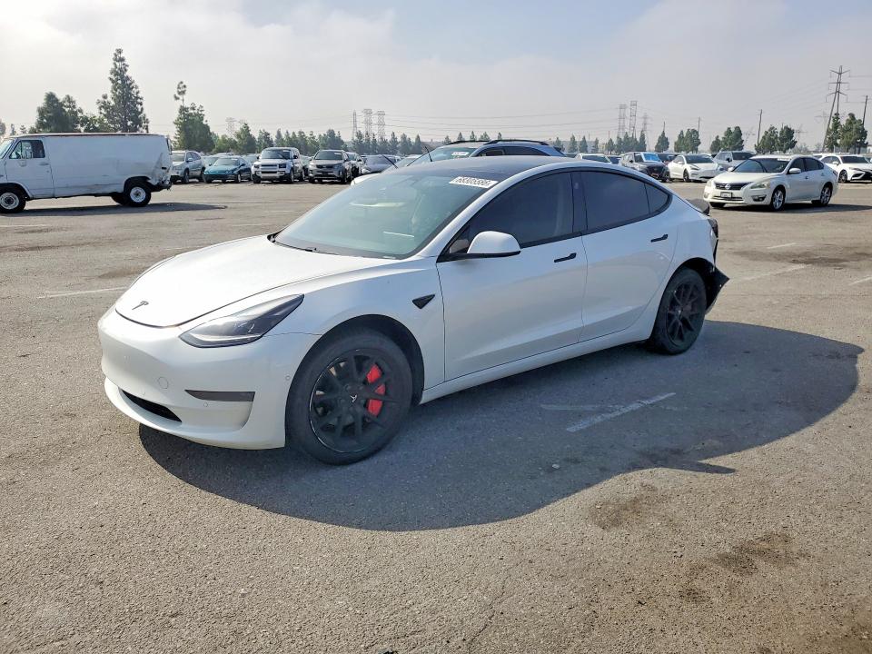Продаж на аукціоні авто 2021 Tesla Model 3, vin: 5YJ3E1EAXMF982164, номер лоту: 68305586
