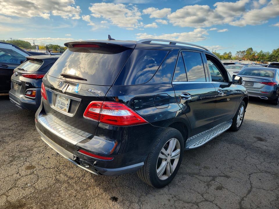 Продажа на аукционе авто 2013 Mercedes-benz Ml, vin: 4JGDA5HB4DA207195, номер лота: 69795416