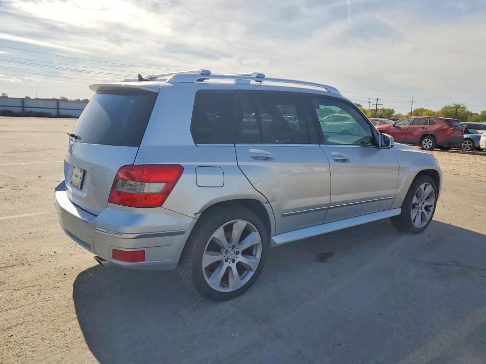 2010 Mercedes-benz Glk მანქანა იყიდება აუქციონზე, vin: WDCGG5GB8AF337314, აუქციონის ნომერი: 70106256