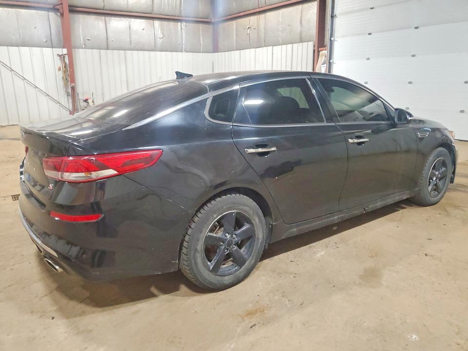 2019 Kia Optima მანქანა იყიდება აუქციონზე, vin: 5XXGT4L36KG369868        , აუქციონის ნომერი: 68714816