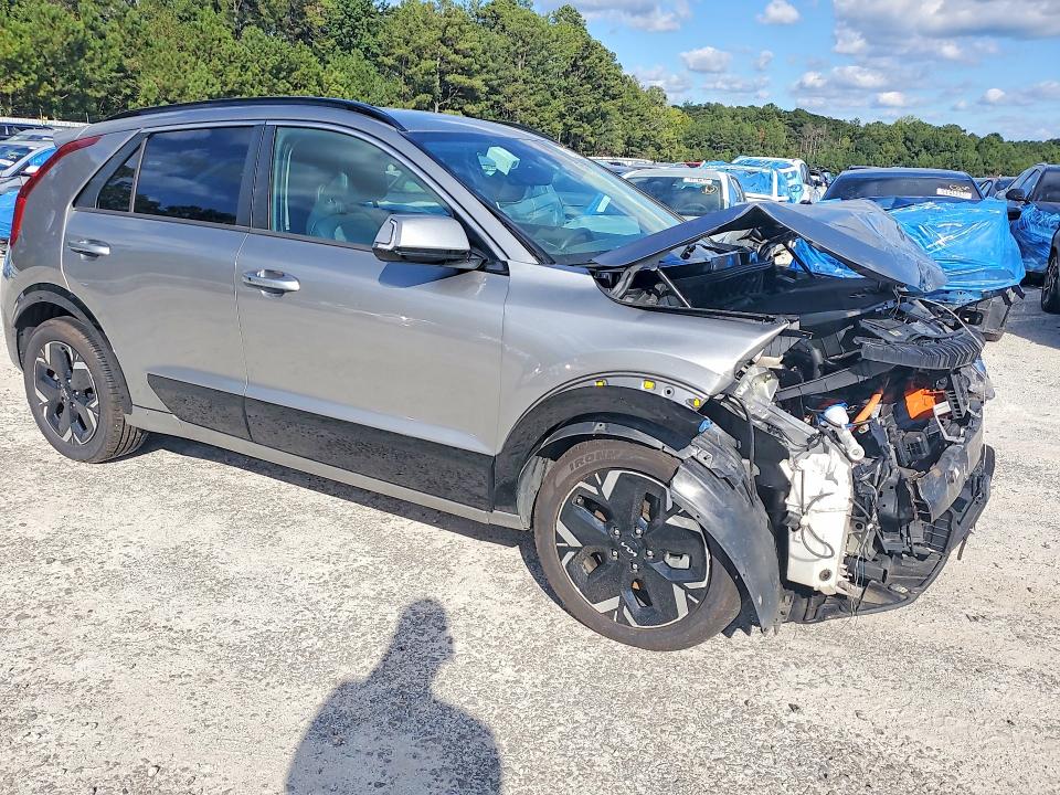 Продажа на аукционе авто 2023 Kia Niro, vin: KNDCR3L10P5075481, номер лота: 67567706